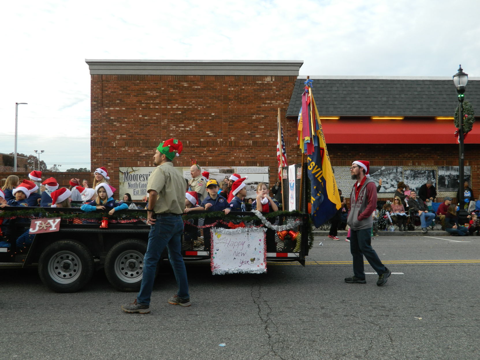 Mooresville Christmas Parade (321).JPG